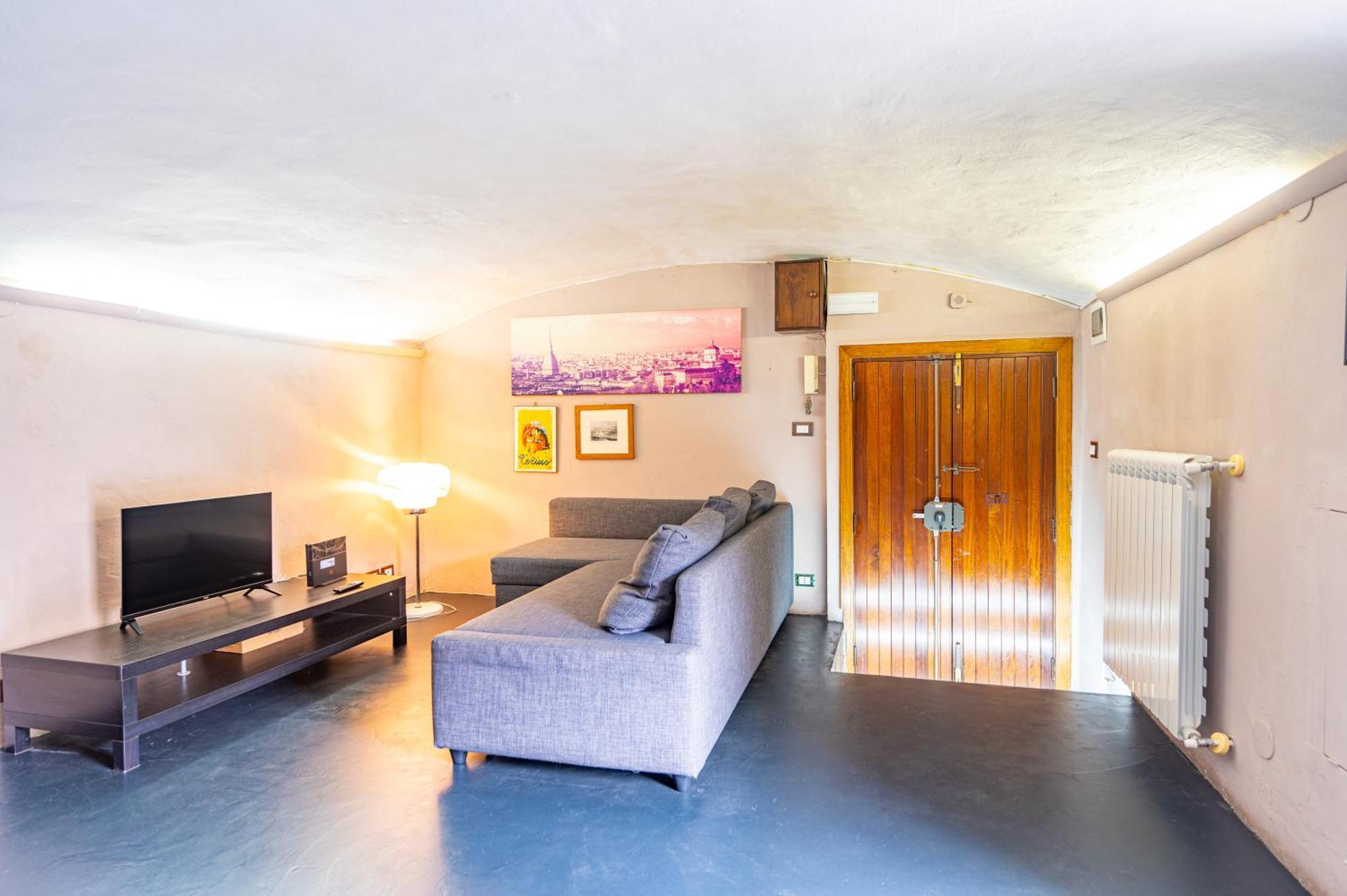 Loft Verga, Cuore E Stile In Centro A Torino Buitenkant foto
