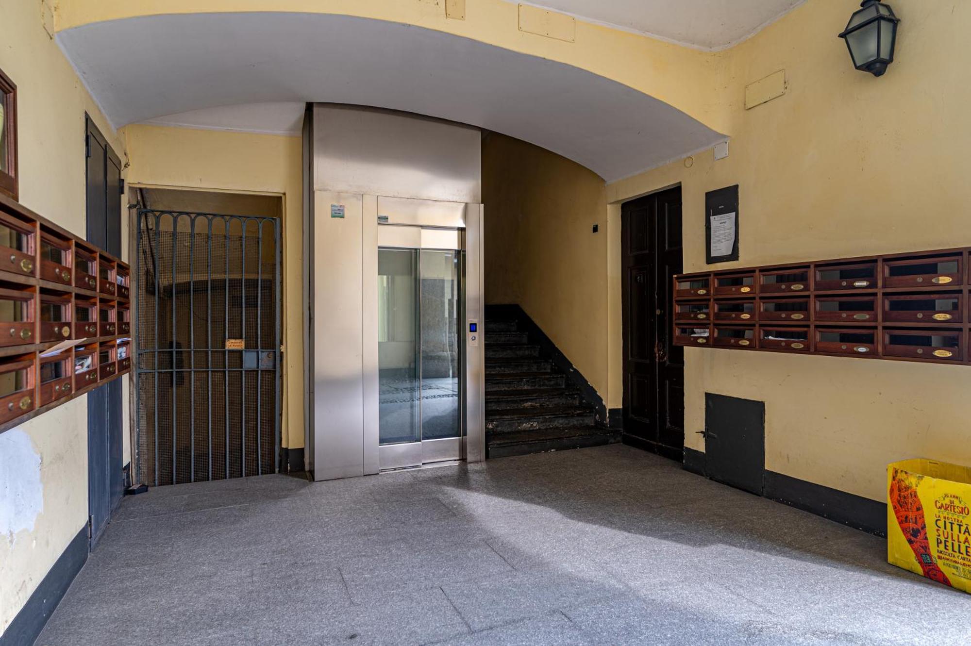 Loft Verga, Cuore E Stile In Centro A Torino Buitenkant foto